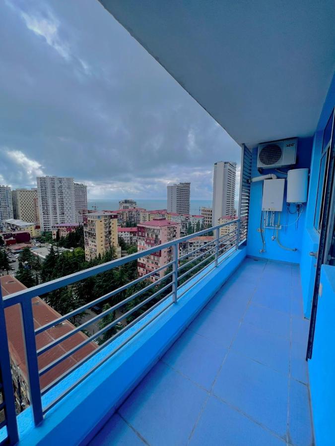 Luxure Apartments Батумі Екстер'єр фото