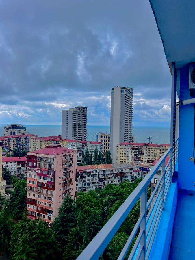 Luxure Apartments Батумі Екстер'єр фото